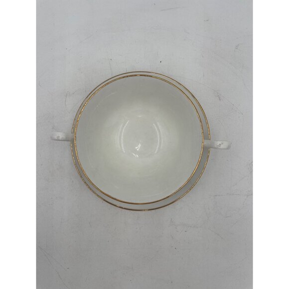 Berkshire English Bone China Blue Floral Double Handle Soup Bowl & Saucer Set - Picture 2 of 7